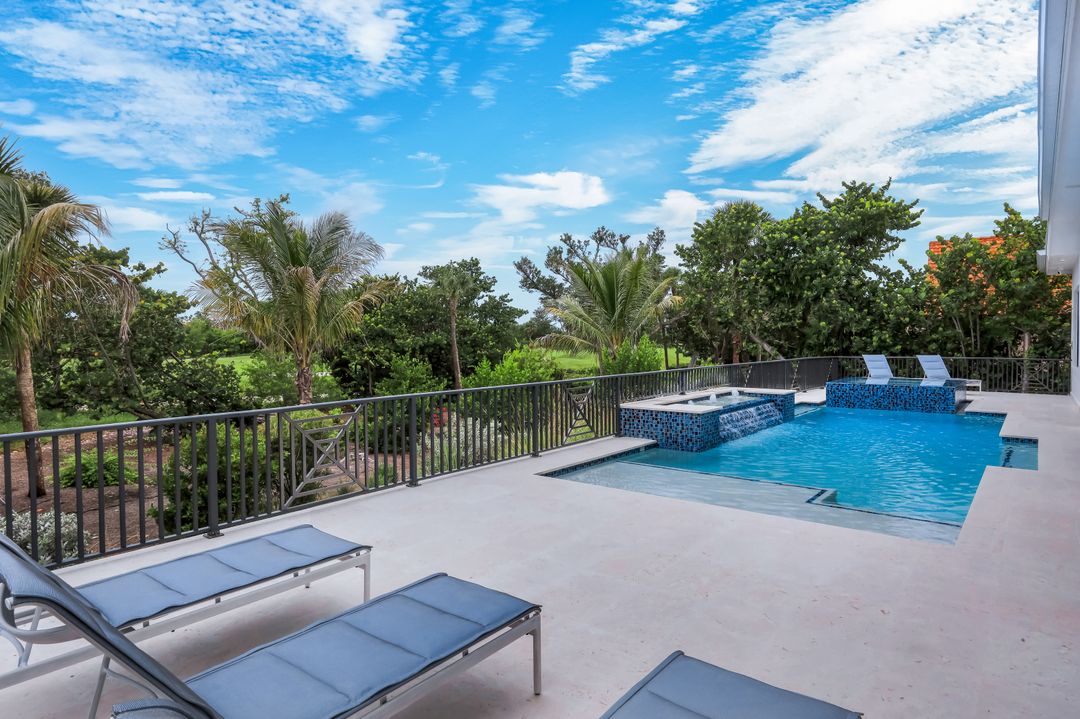 2319 Wulfert Rd, Sanibel, FL 33957