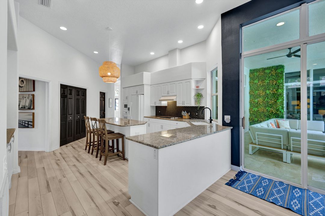 8133 Lowbank Dr, Naples, FL 34109