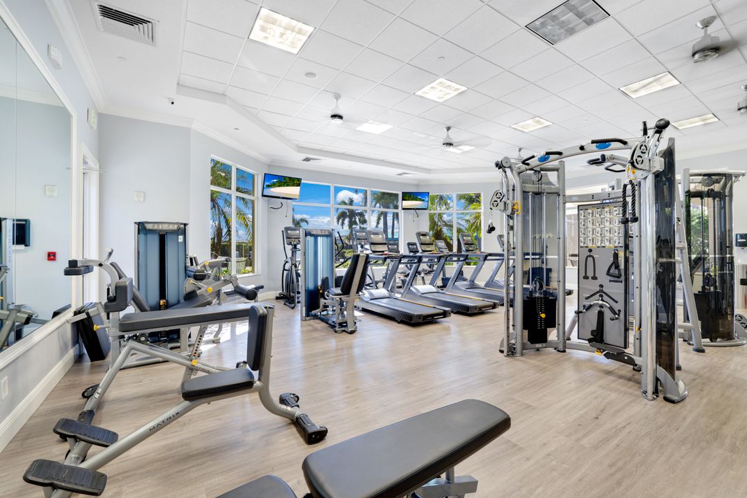 1654 Triangle Palm Terrace, Naples, FL 34119