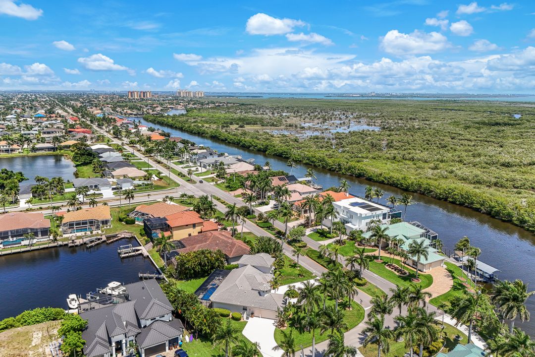 2819 El Dorado Pkwy W, Cape Coral, FL 33914