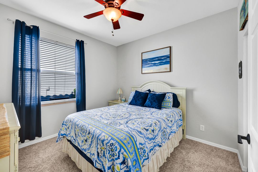 9262 Chestnut Tree Loop, Fort Myers, FL 33967