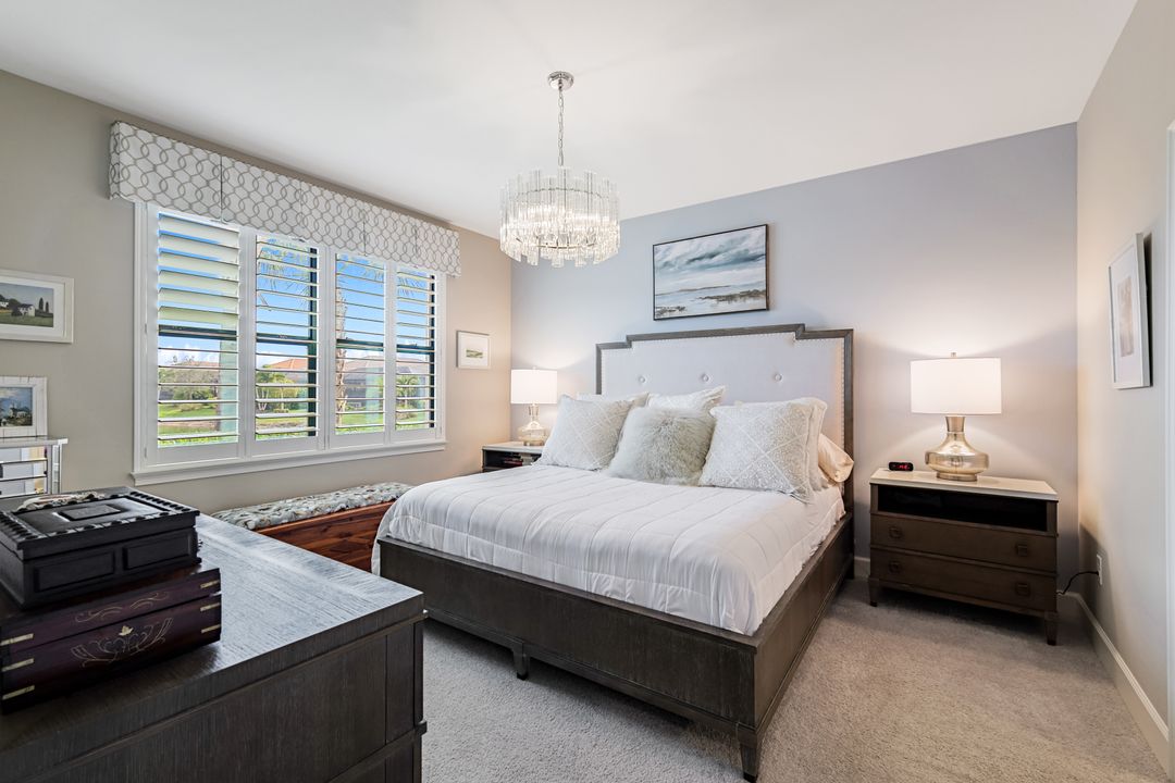 9420 Benvenuto Ct #102, Naples, FL 34119