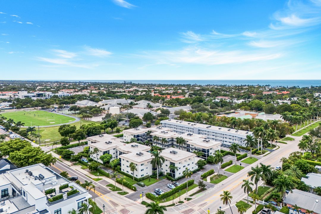 766 Central Ave #313, Naples, FL 34102