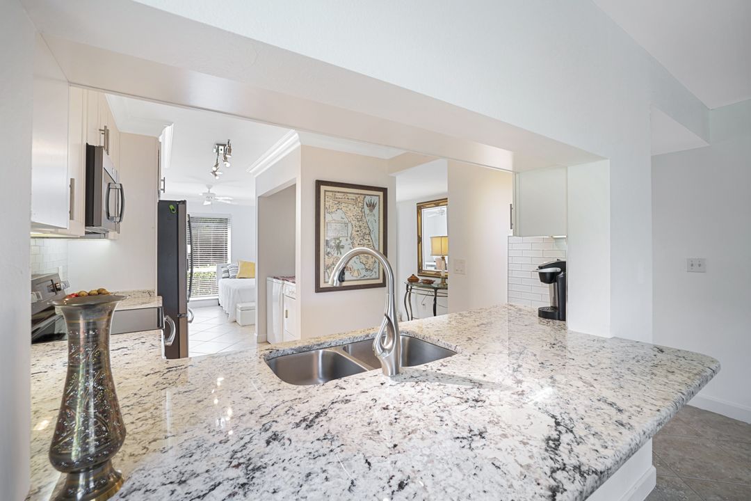 1250 Yesica Ann Cir, Naples, FL 34110