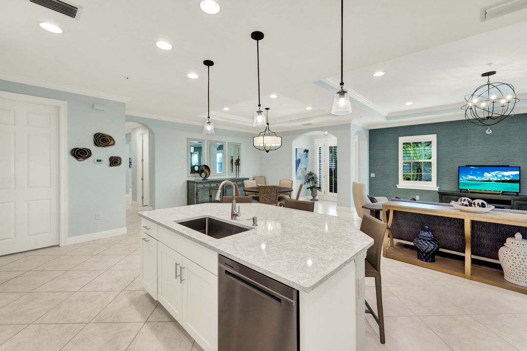 4560 Colony Villas Dr #1701, Bonita Springs, FL 34134