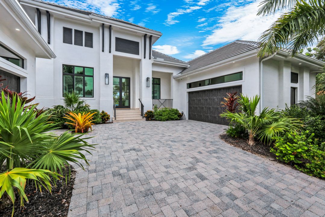 2319 Wulfert Rd, Sanibel, FL 33957