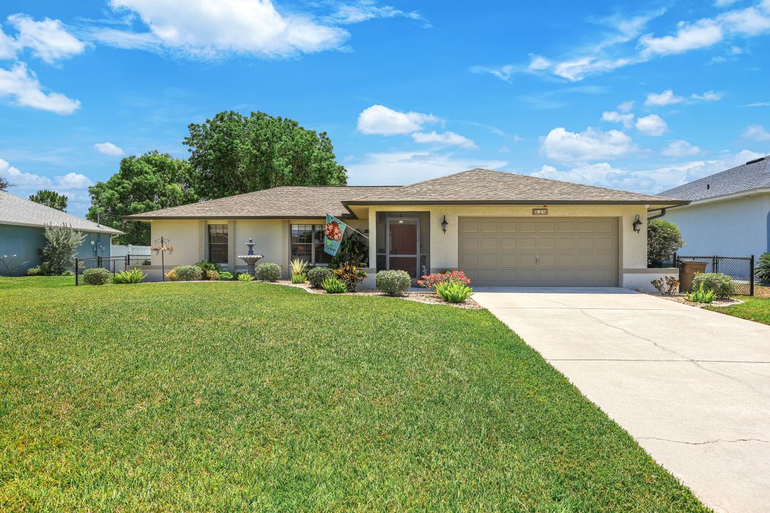 538 SE 1st St, Cape Coral, FL 33990