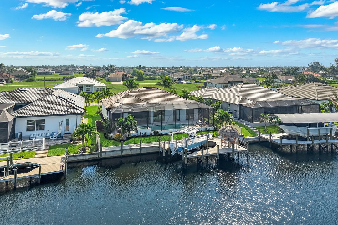 1030 NW 38th Pl, Cape Coral, FL 33993