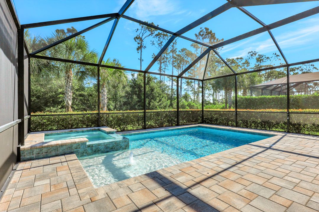 9034 Bexley Dr, Fort Myers, FL 33967