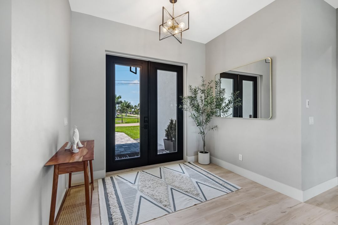 2224 SW 31st Ln, Cape Coral, FL 33914