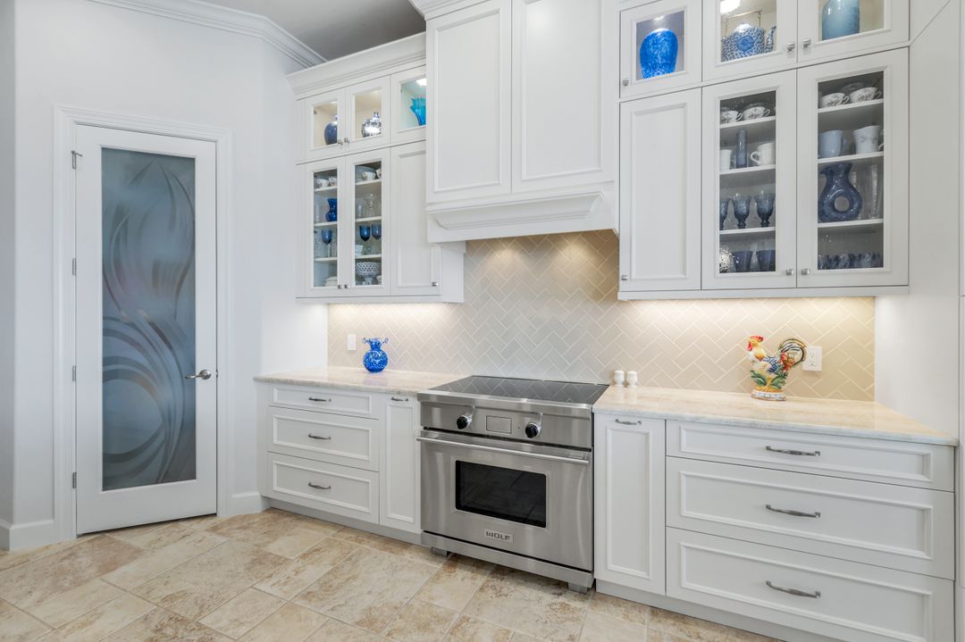 9380 Slate Ct, Naples, FL 34120