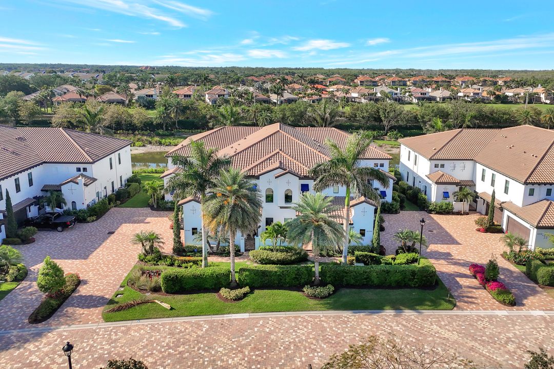 16340 Corsica Way #101, Naples, FL 34110