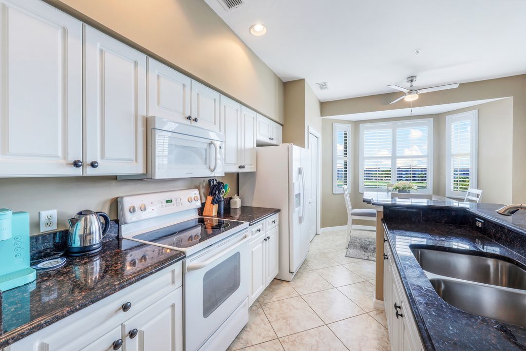 16685 Lake Cir Dr #1044, Fort Myers, FL 33908