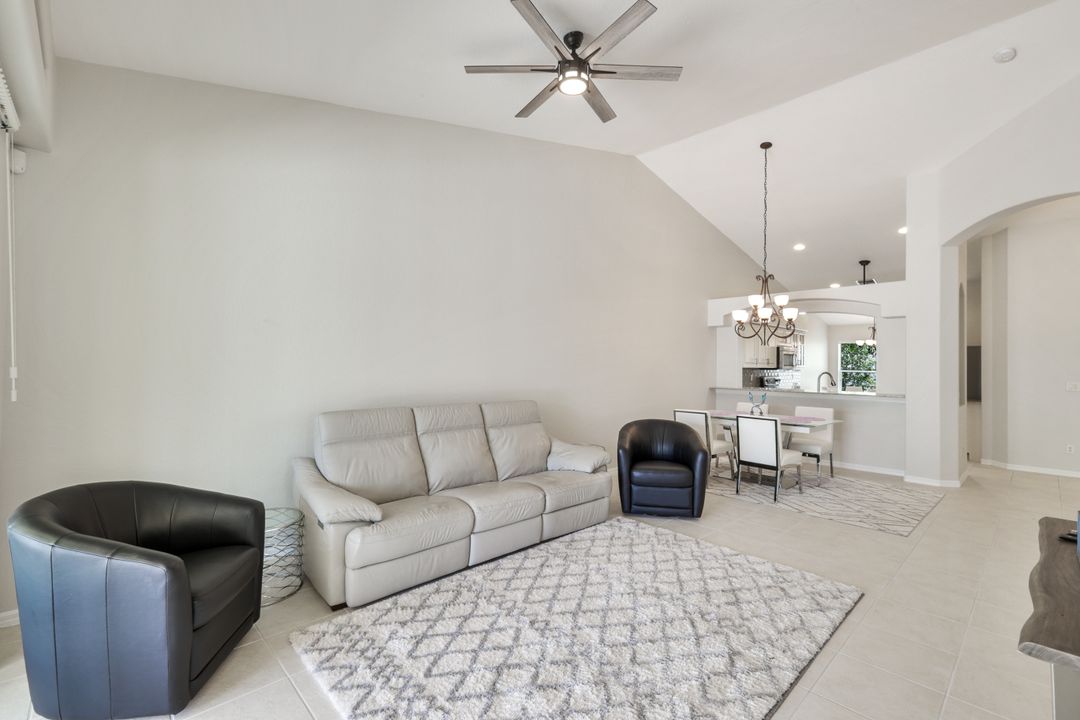 8149 Tauren Ct  #p 434, Naples, FL 34119