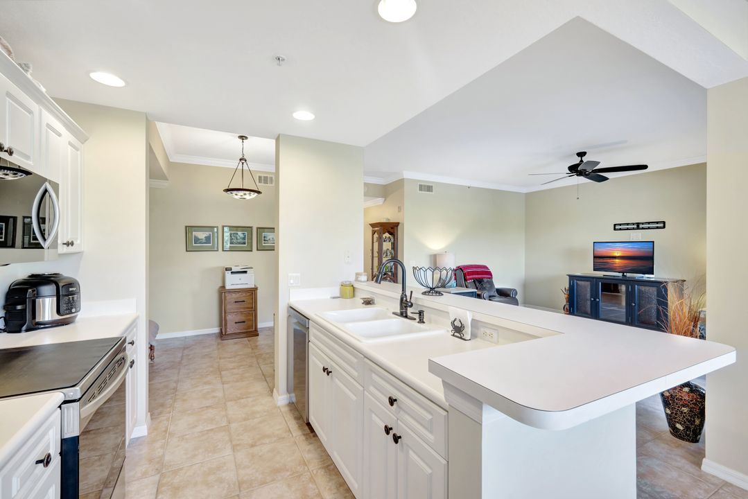 8310 Whiskey Preserve Cir #212, Fort Myers, FL 33919