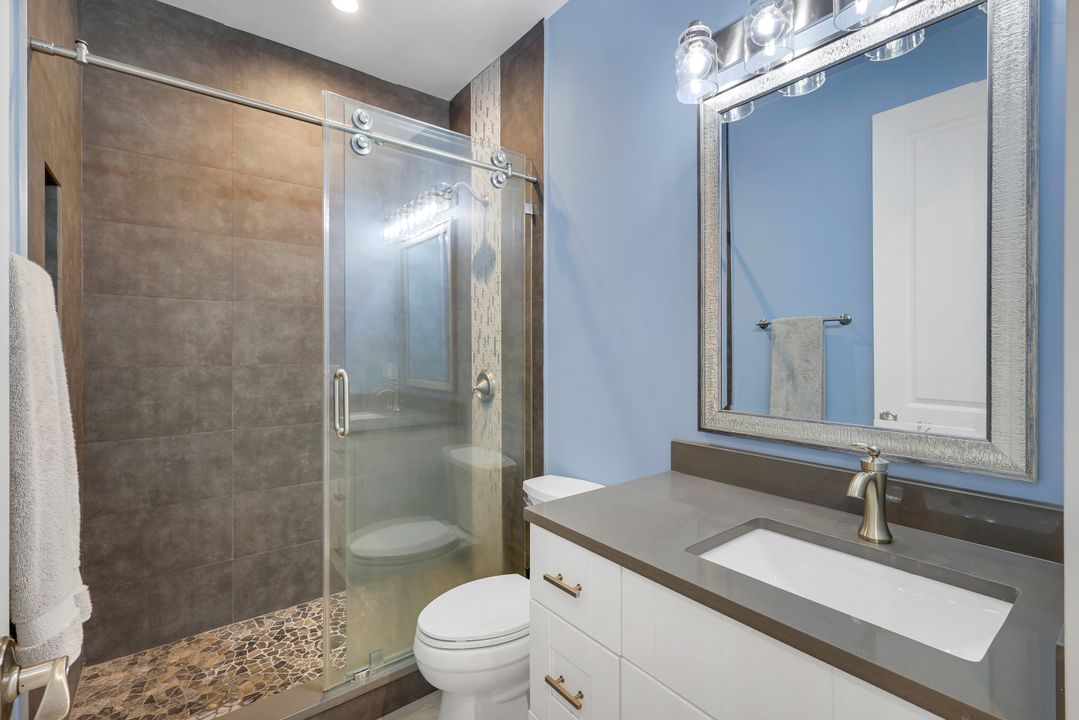 1160 13th St SW, Naples, FL 34117