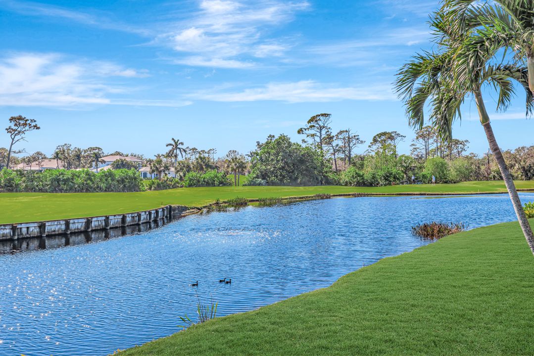 3671 Olde Cottage Ln, Bonita Springs, FL 34134