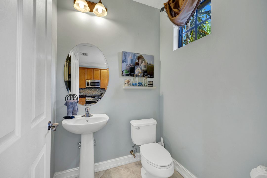 9081 Albion Ln S #6509, Naples, FL 34113