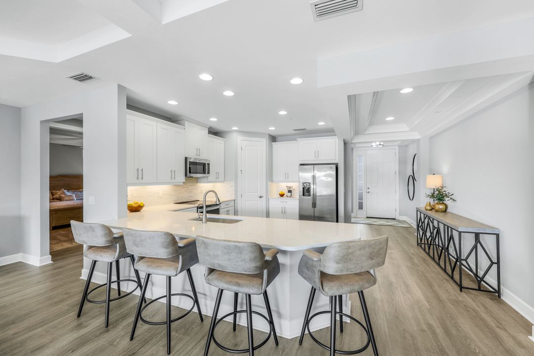 9641 Montelanico Loop #103, Naples, FL 34119