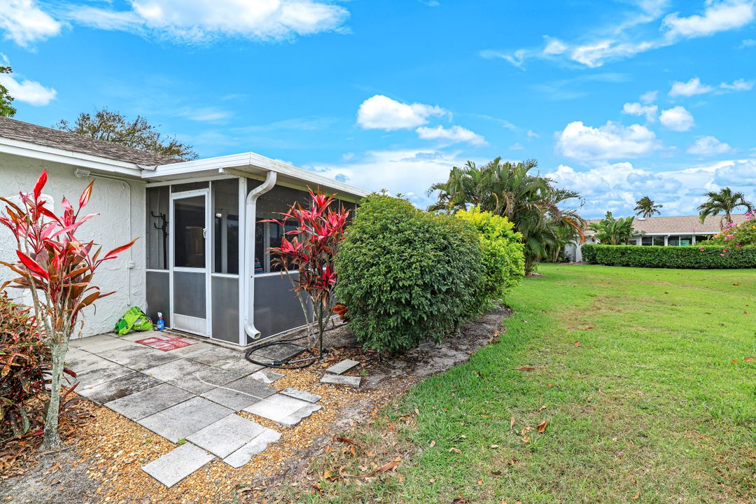 91 Glades Blvd #1, Naples, FL 34112