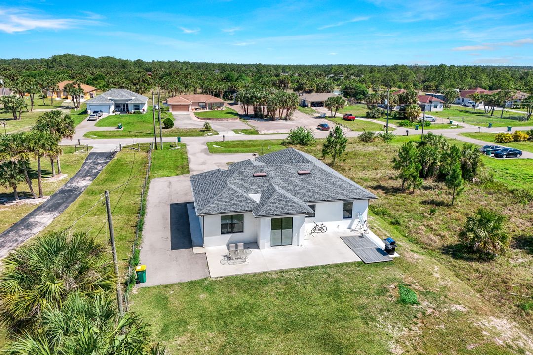 3460 20th Ave NE, Naples, FL 34120