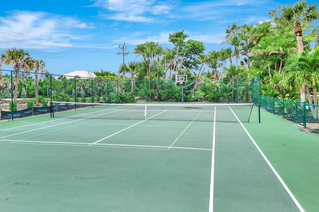 2297 W Gulf Dr #4A, Sanibel, FL 33957