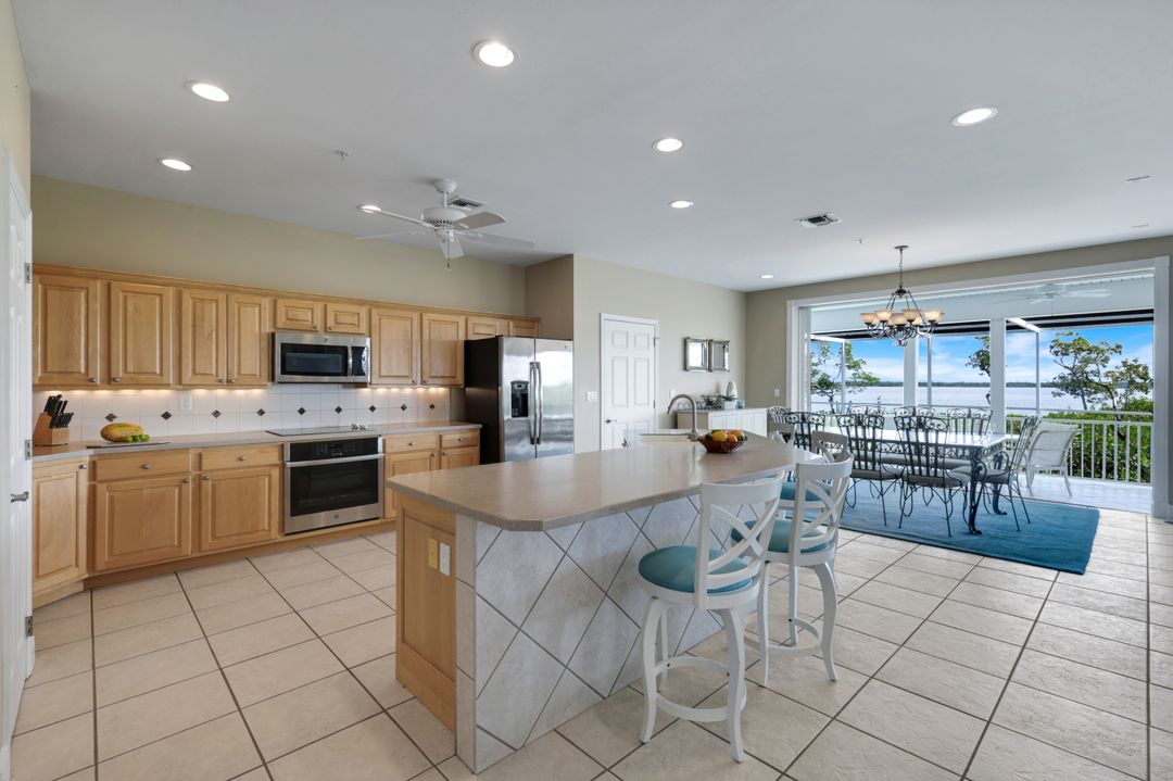 21500-21504 Indian Bayou Dr, Fort Myers Beach, FL 33931