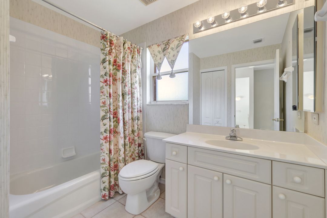 9490 Cedar Creek Dr, Bonita Springs, FL 34135