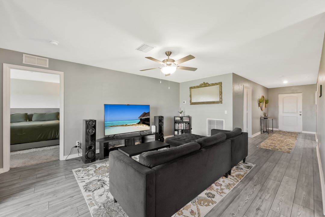 210 NE 16th Terrace, Cape Coral, FL 33909