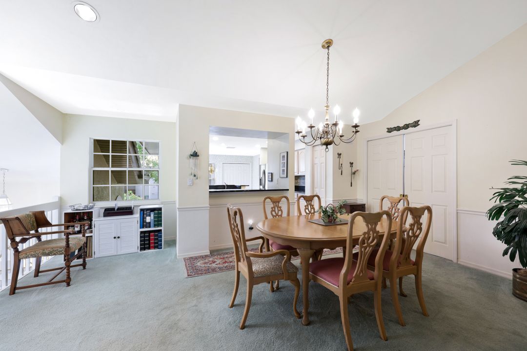 242 Via Perignon, Naples, FL 34119
