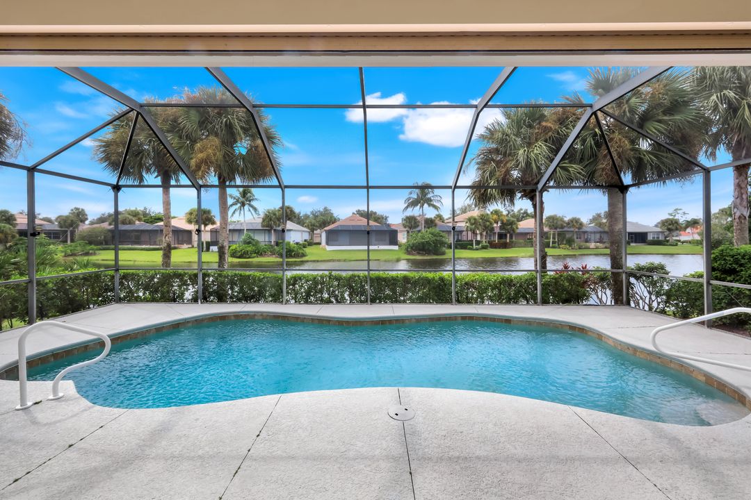 8929 Greenwich Hills Way, Fort Myers, FL 33908