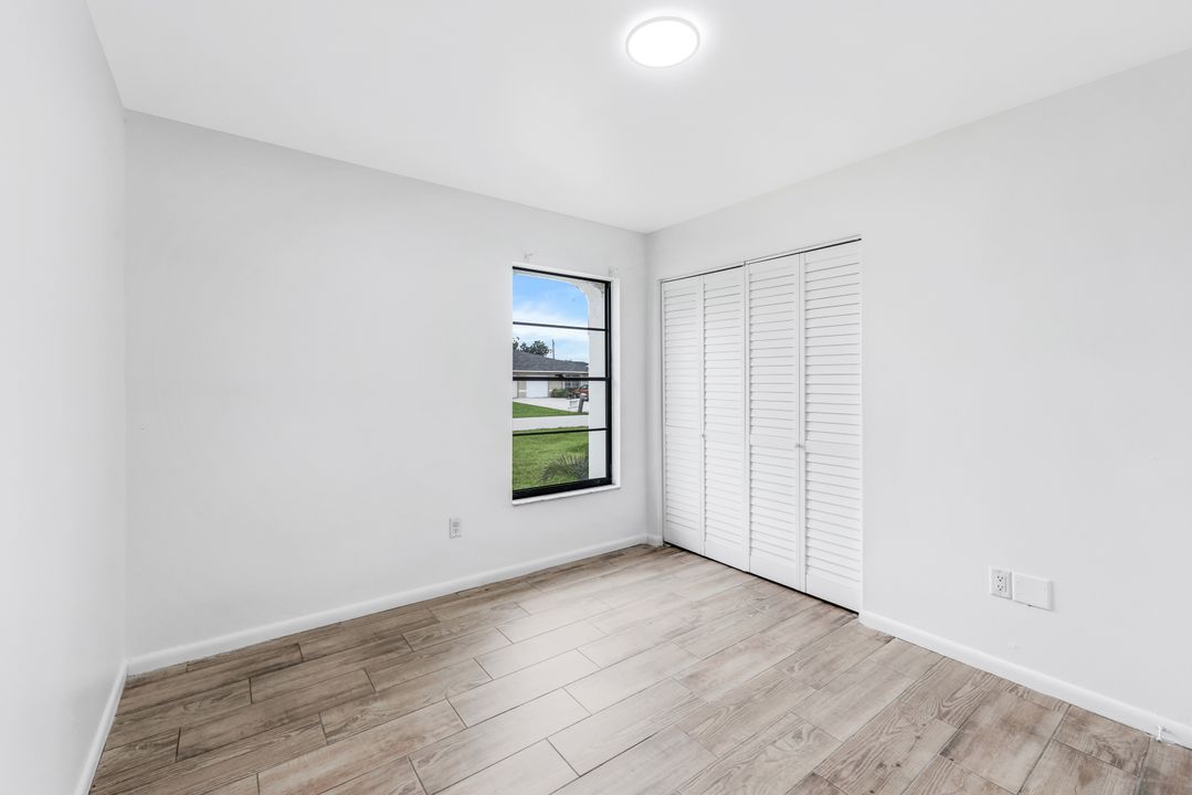 3619 SW 7th Pl, Cape Coral, FL 33914