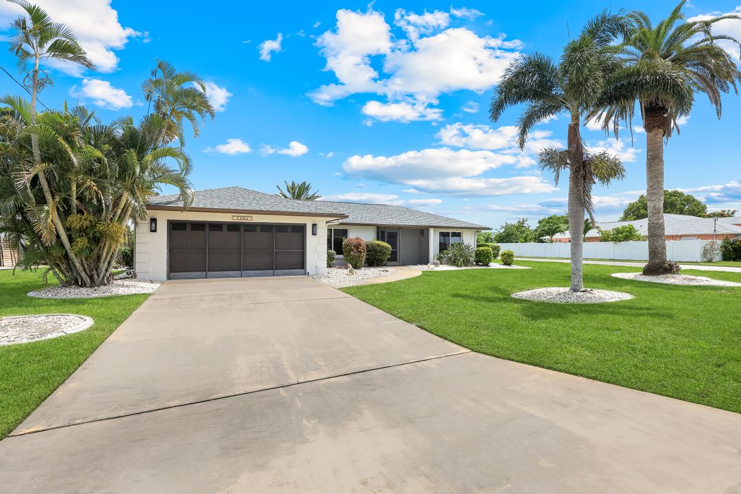 1202 SE 14th Terrace, Cape Coral, FL 33990