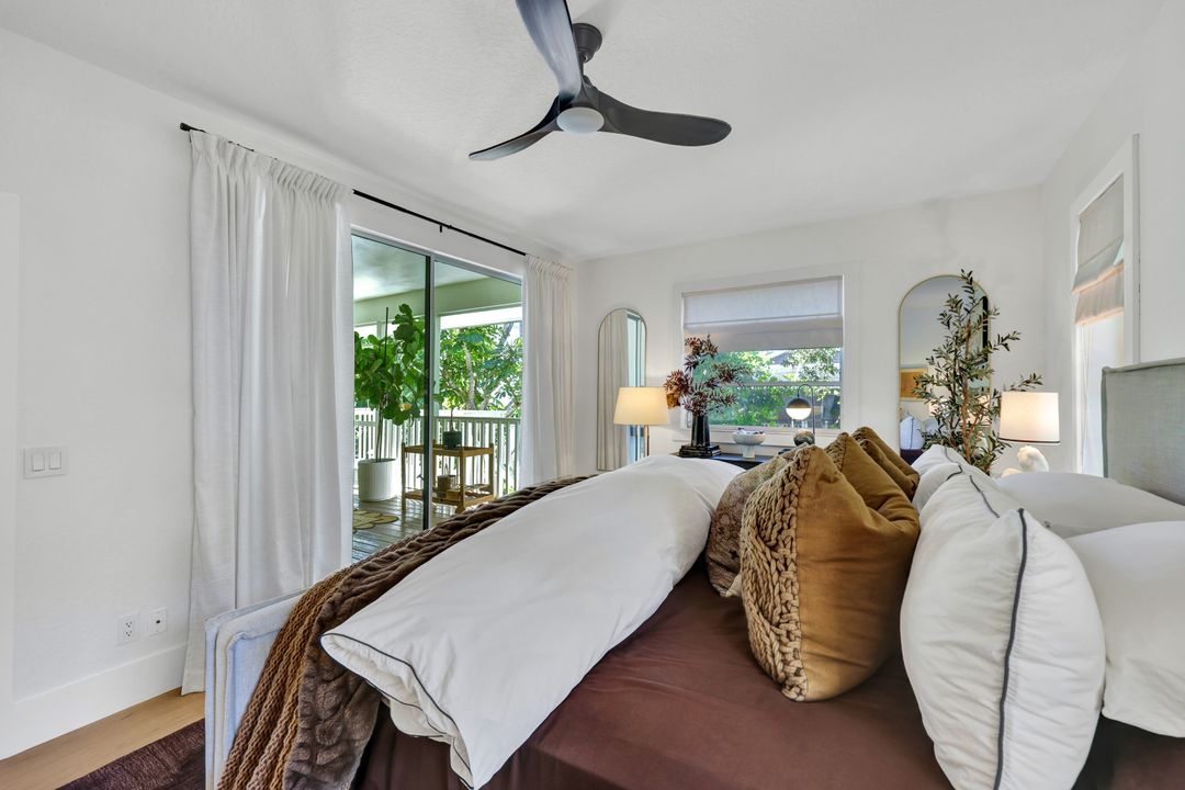 746 Park Ave, Naples, FL 34110