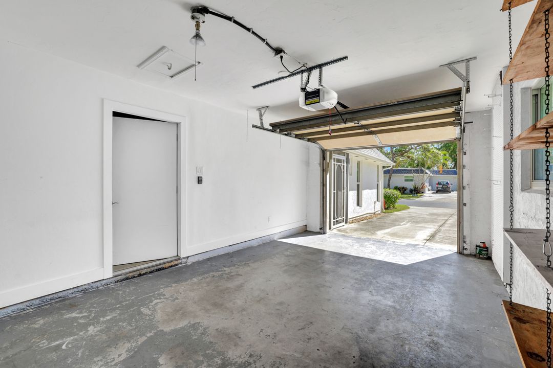 265 Georgetown Blvd, Naples, FL 34102