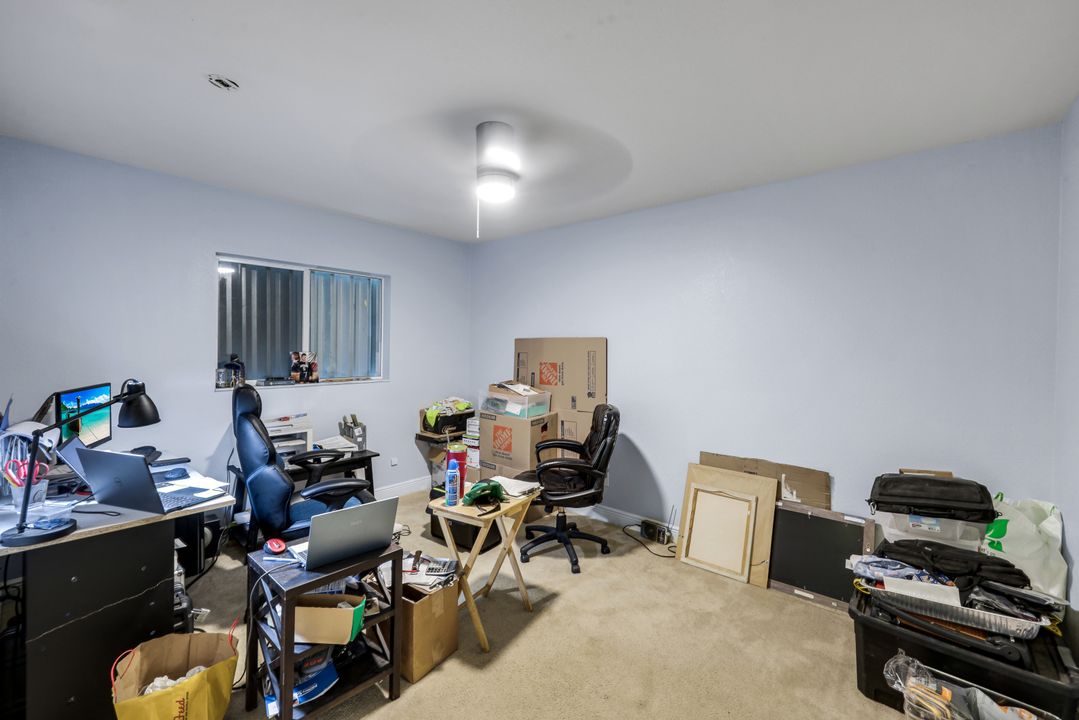 410 SW 7th Ct, Cape Coral, FL 33991