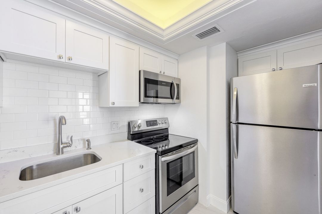 58 N Collier Blvd #2210, Marco Island, FL 34145