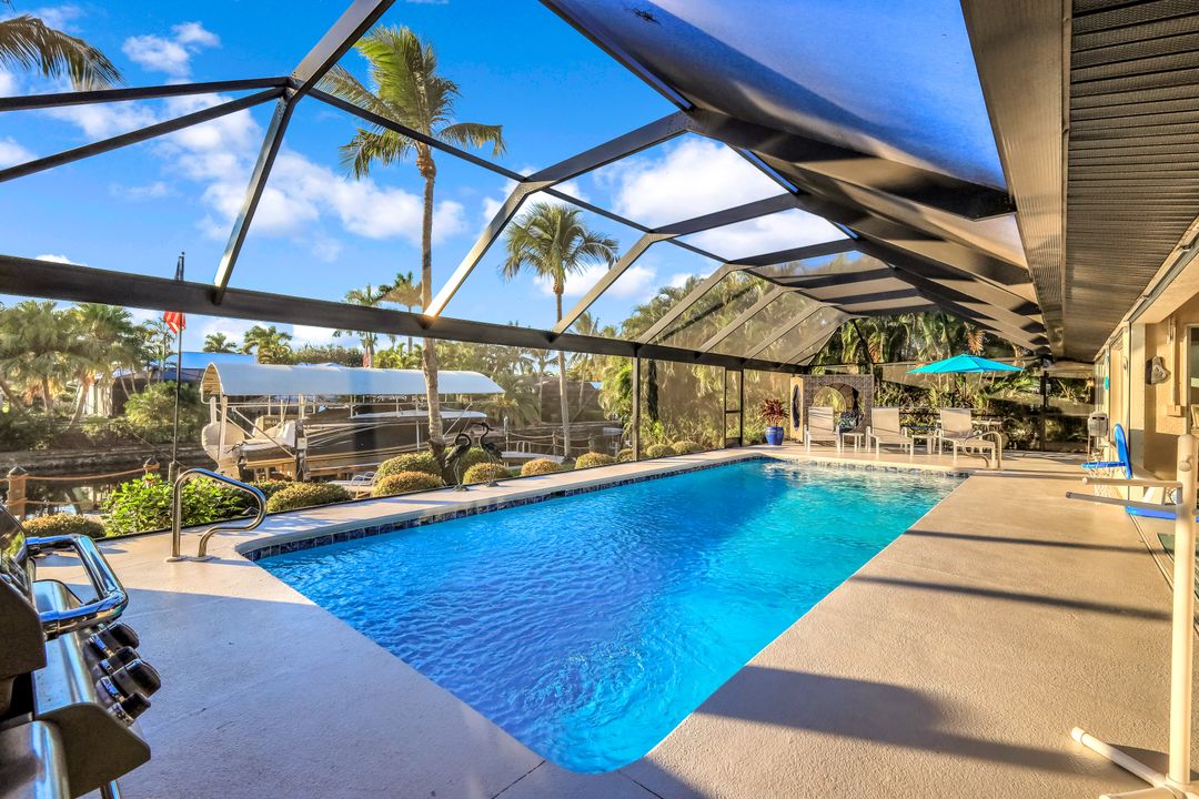 4934 SW 2nd Pl, Cape Coral, FL 33914