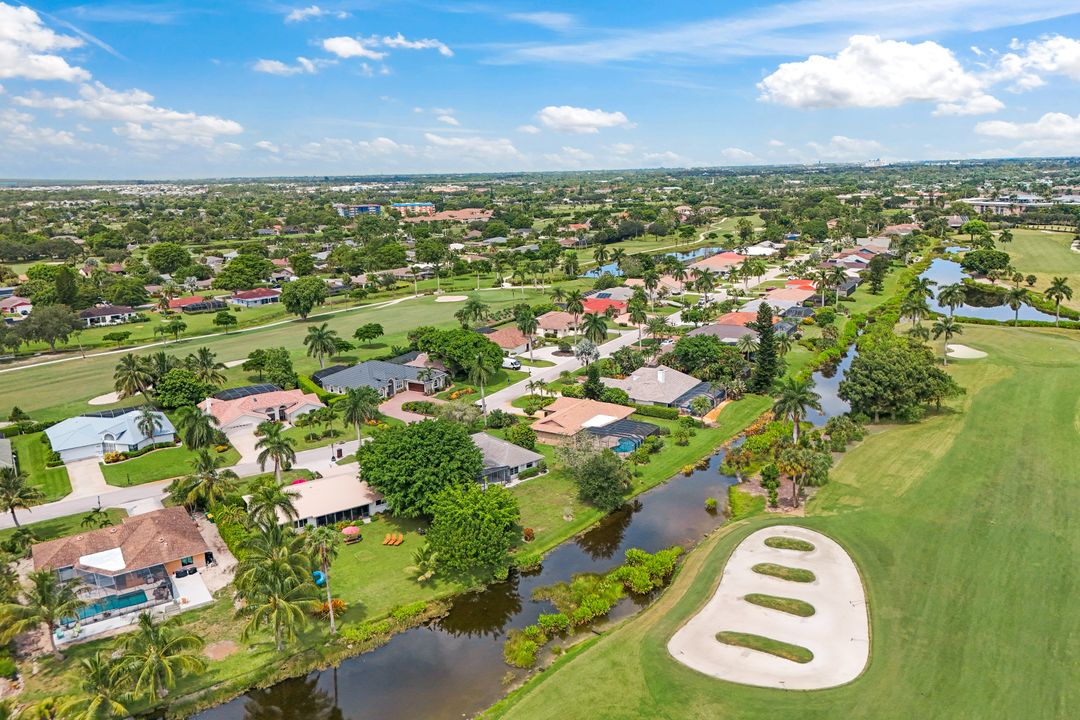 391 Torrey Pines Point, Naples, FL 34113