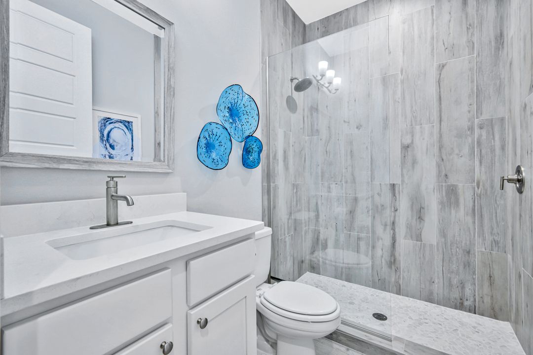 718 NW 36th Ave, Cape Coral, FL 33993