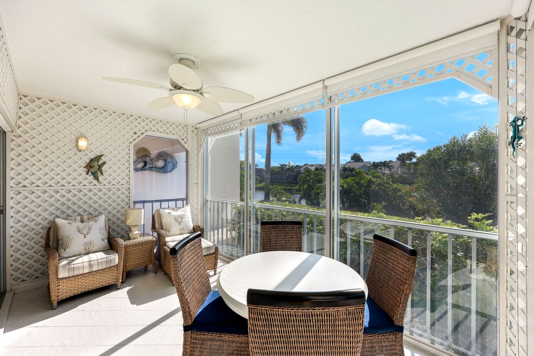 797 Willowbrook Dr #203, Naples, FL 34108