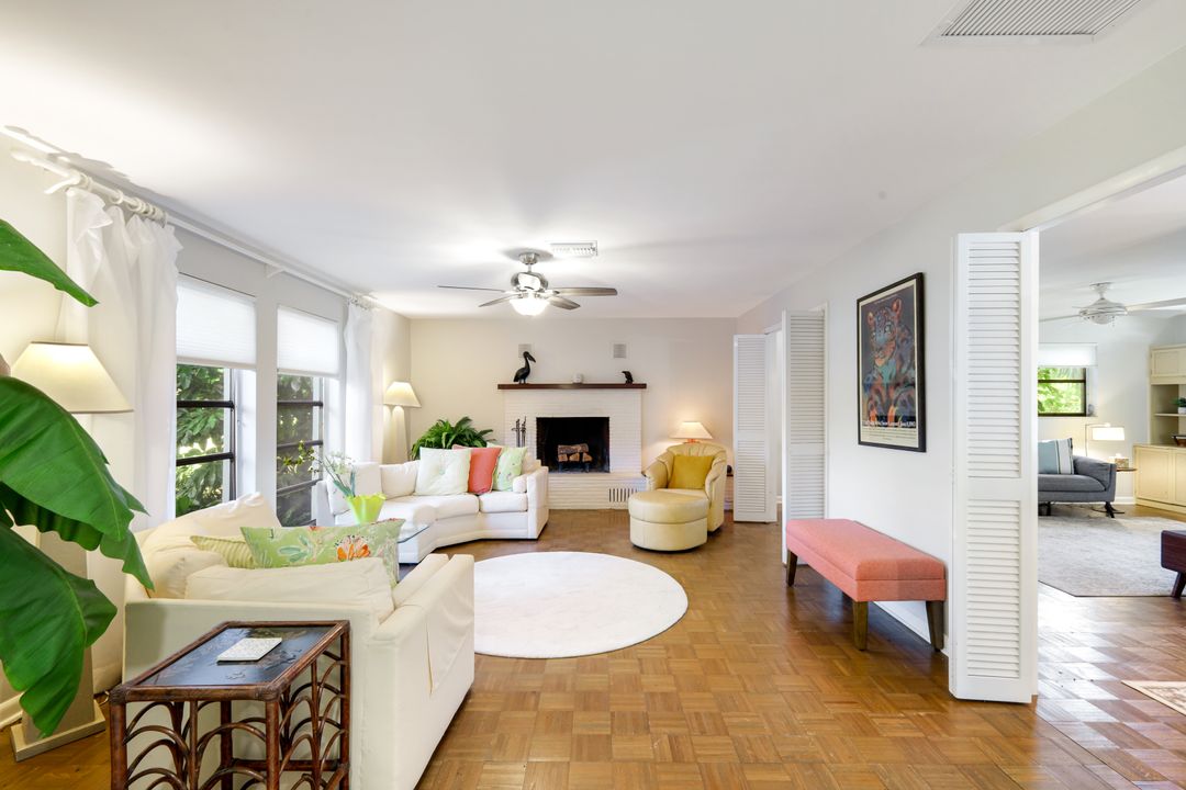 1334 Vesper Dr, Fort Myers, FL 33901