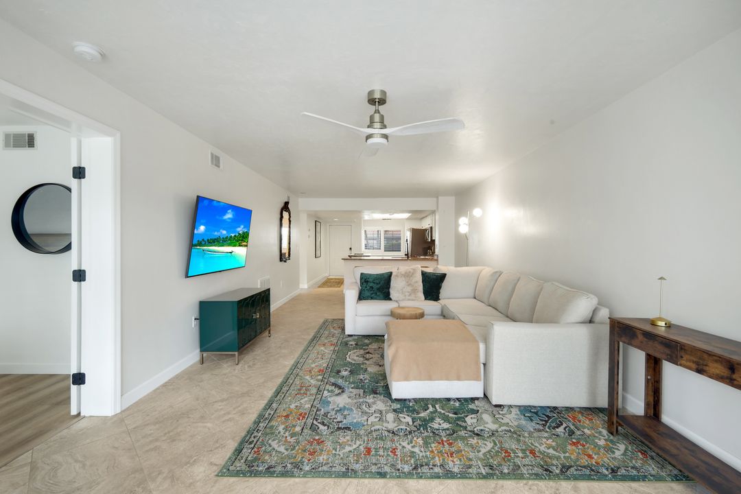 15171 Cedarwood Ln #3105, Naples, FL 34110