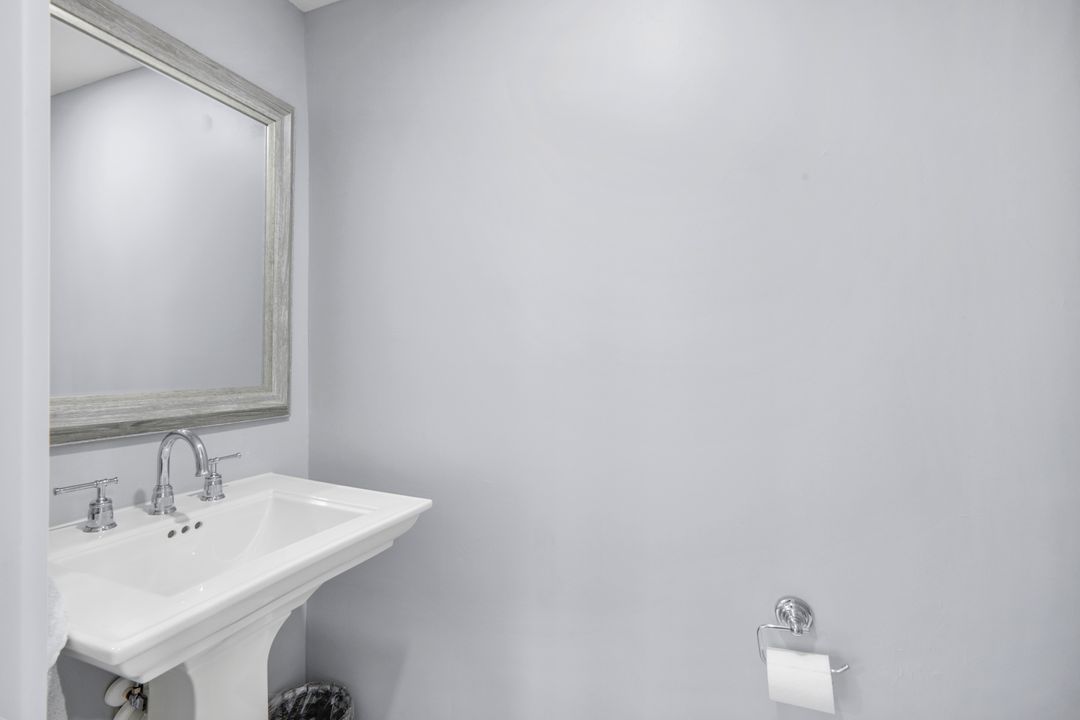 520 S Collier Blvd #504, Marco Island, FL 34145