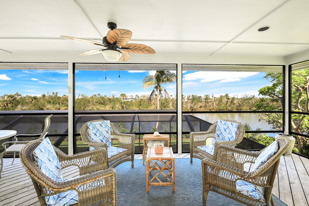 647 Rabbit Rd, Sanibel, FL 33957