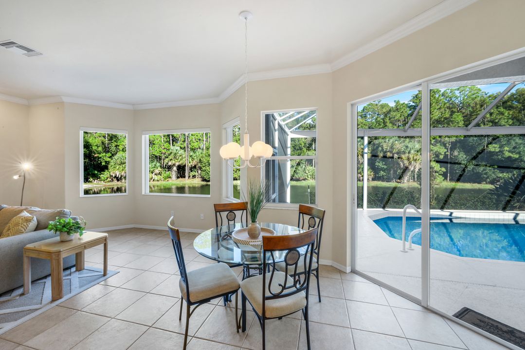 10824 Pond Ridge Dr, Fort Myers, FL 33913