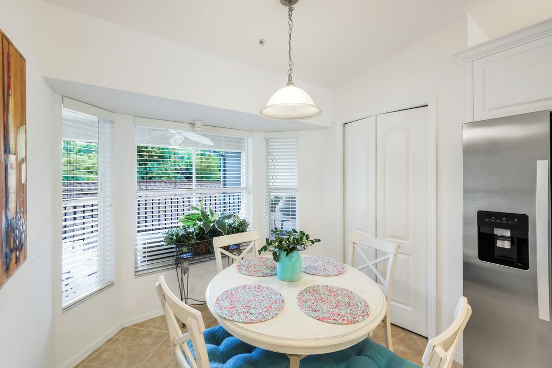 2760 Cypress Trace Cir #2528, Naples, FL 34119