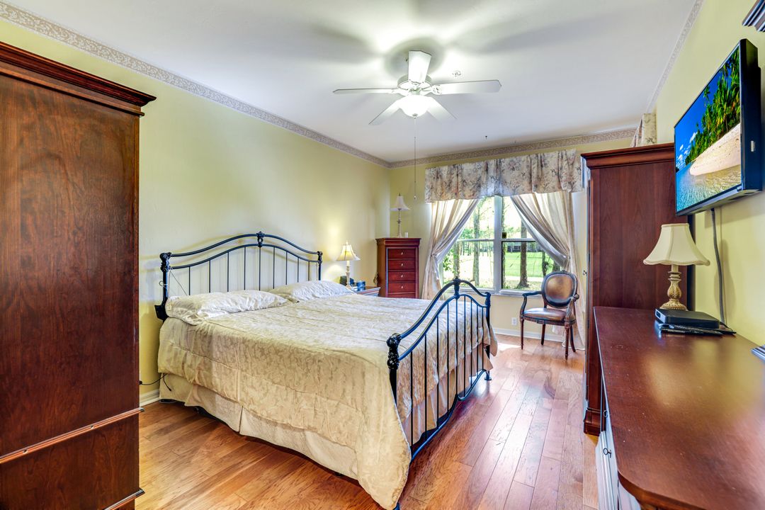 8490 Danbury Blvd #104, Naples, FL 34120