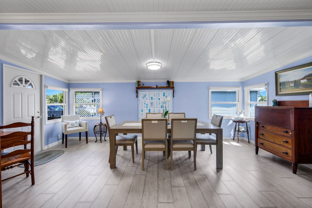 27365 Joann Dr, Bonita Springs, FL 34135