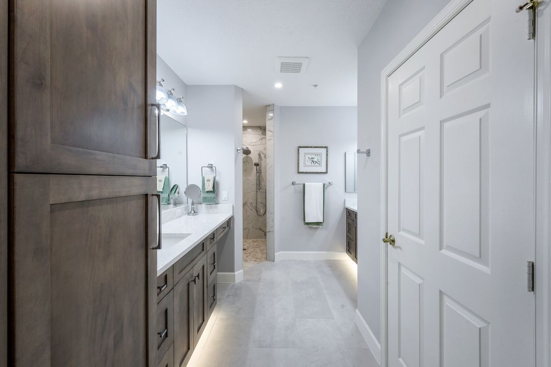 3920 Deer Crossing Ct #103, Naples, FL 34114